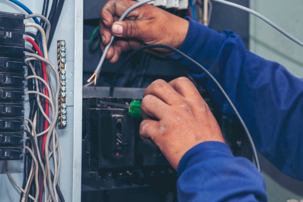 Best Circuit Breaker Repair  in Westgate, FL